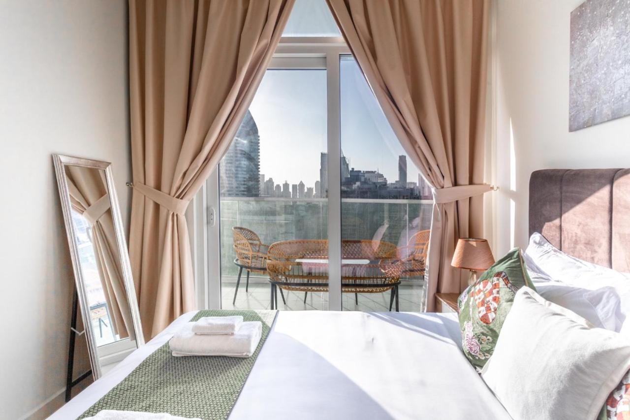 Full Burj Khalifa View 1bhk App Appartement Dubai